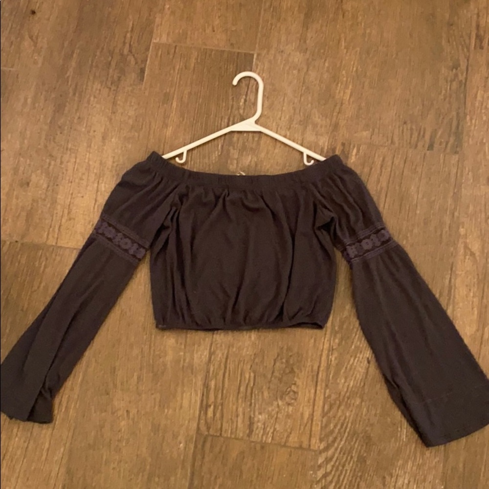 L.A Hearts Long Sleeve Gray Crop Top